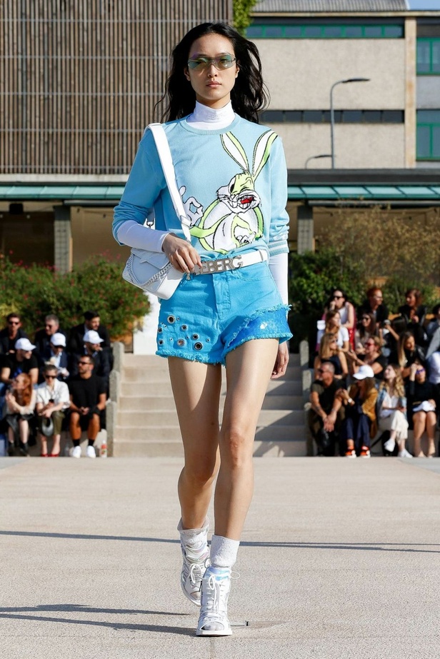 اسبوع الموضة في ميلان 2019 عرض أزياء ICEBERG لربيع وصيف 2020