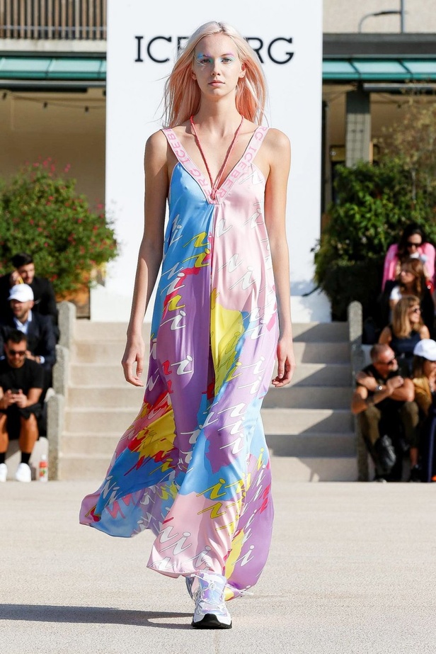 اسبوع الموضة في ميلان 2019 عرض أزياء ICEBERG لربيع وصيف 2020