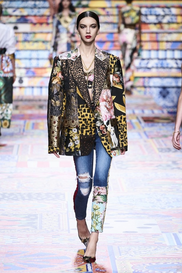 عرض ازياء dolce & gabbana لربيع وصيف 2021 ضمن أسبوع الموضة في ميلانو