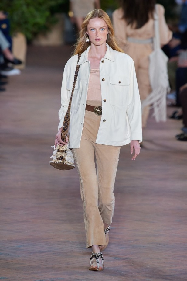 عرض ازياء Alberta Ferretti من أسبوع الموضة في ميلانو لربيع وصيف 2020