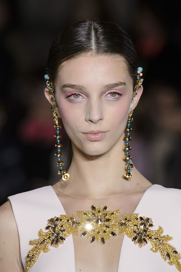 مجموعة جورج حبيقة للأزياء الفاخرة لربيع وصيف 2017  !