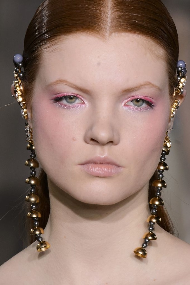 مجموعة جورج حبيقة للأزياء الفاخرة لربيع وصيف 2017  !