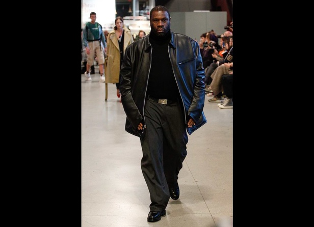 رسالة مبتكرة في مجموعة Vetements الجديدة !