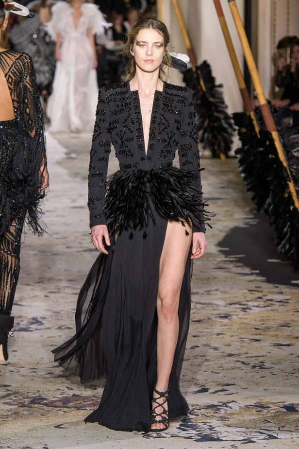 عرض ازياء زهير مراد هوت كوتور ربيع 2018