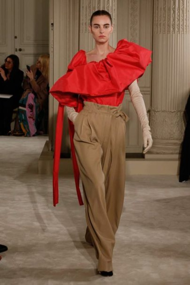 مجموعة فالنتينو للهوت كوتور لموسم ربيع وصيف 2018