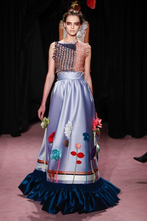 مجموعة فيكتور أند رولف للهوت كوتور لربيع و صيف 2018