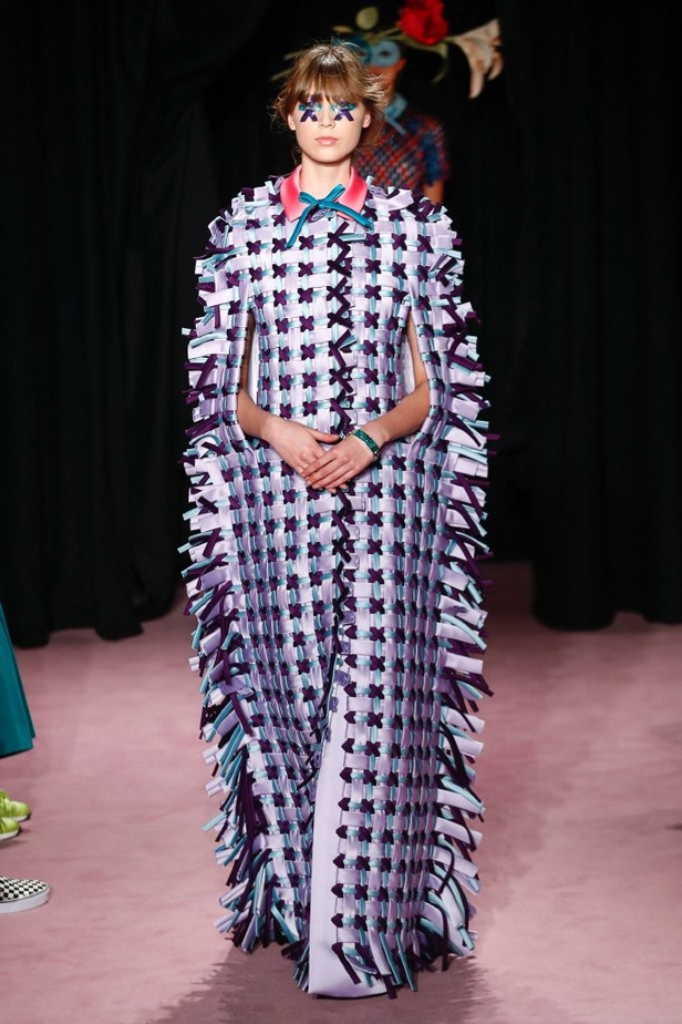 مجموعة فيكتور أند رولف للهوت كوتور لربيع و صيف 2018