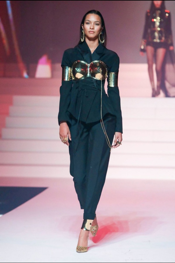 عرض أزياء Jean Paul Gaultier جان بول غوتييه لـ haute couture لربيع وصيف 2020