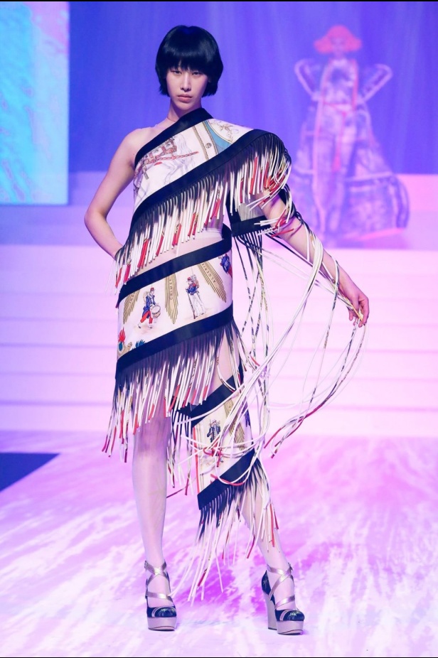 عرض أزياء Jean Paul Gaultier جان بول غوتييه لـ haute couture لربيع وصيف 2020