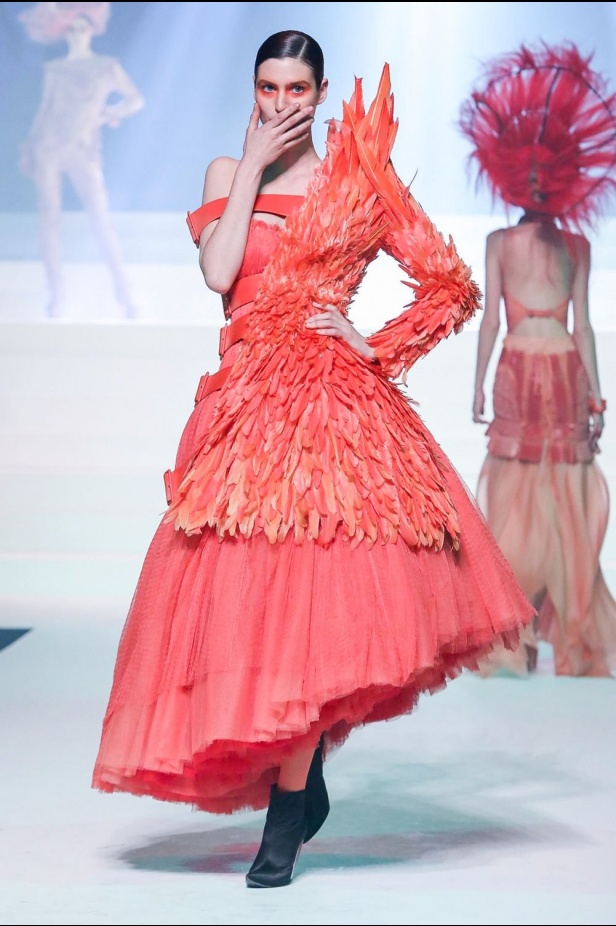 عرض أزياء Jean Paul Gaultier جان بول غوتييه لـ haute couture لربيع وصيف 2020
