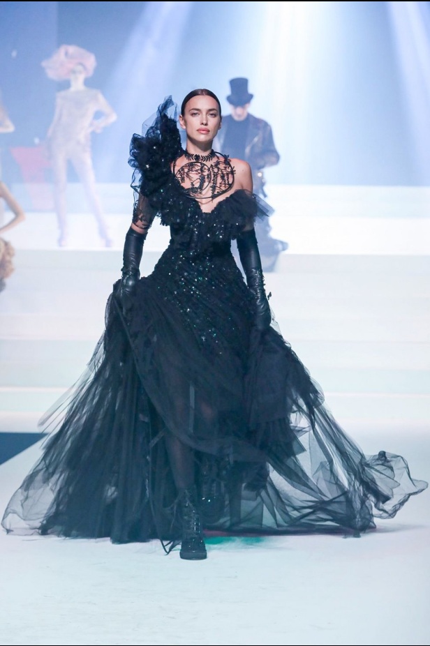 عرض أزياء Jean Paul Gaultier جان بول غوتييه لـ haute couture لربيع وصيف 2020