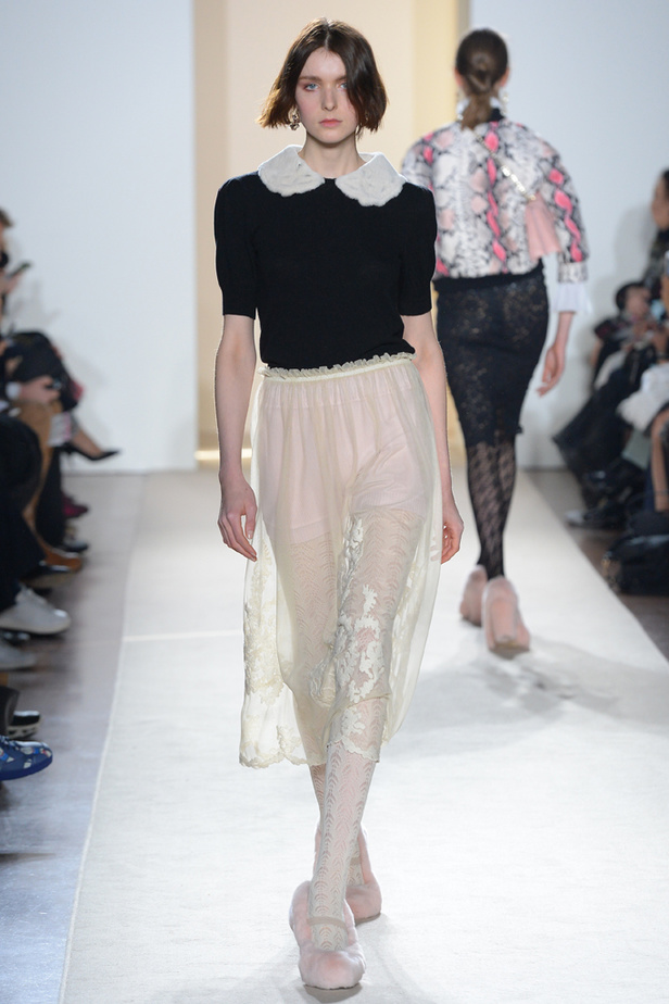 عرض بلوغيرل لخريف وشتاء 2016-2017