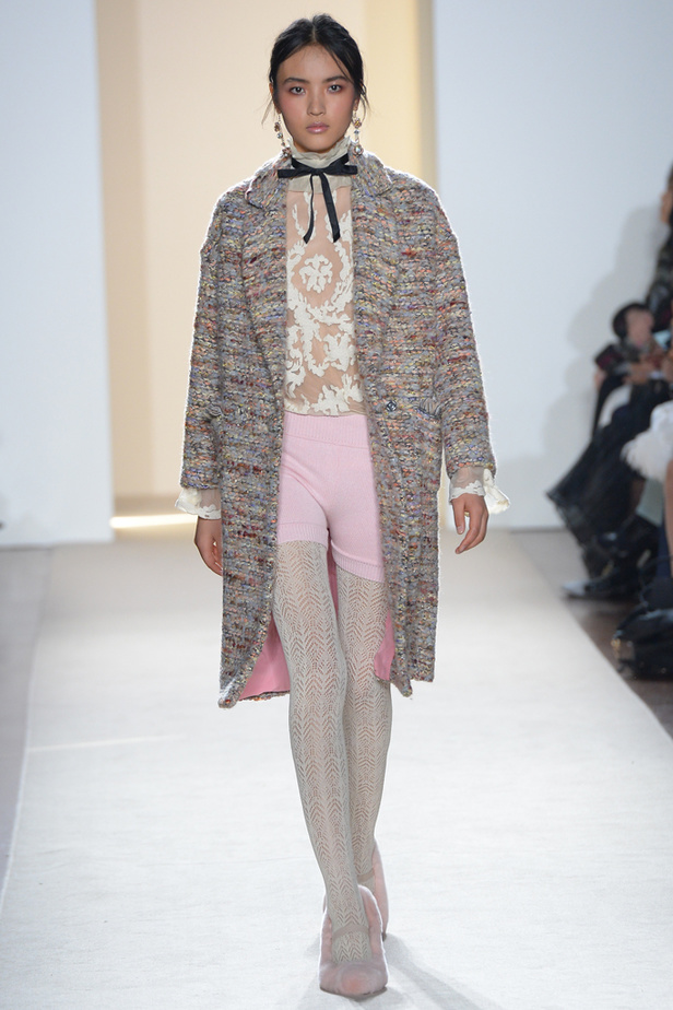 عرض بلوغيرل لخريف وشتاء 2016-2017