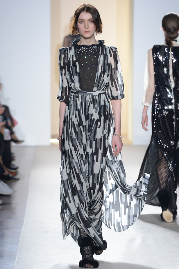 عرض بلوغيرل لخريف وشتاء 2016-2017