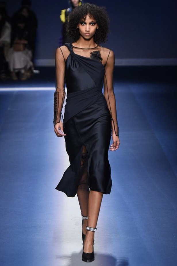 مجموعة "فيرساتشي" لموسم خريف وشتاء 2017-2018