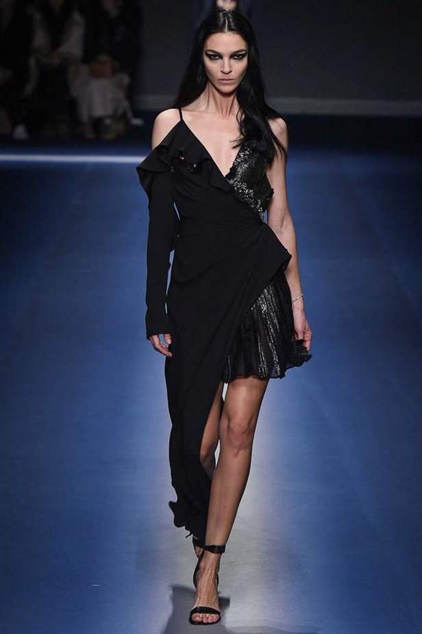 مجموعة "فيرساتشي" لموسم خريف وشتاء 2017-2018