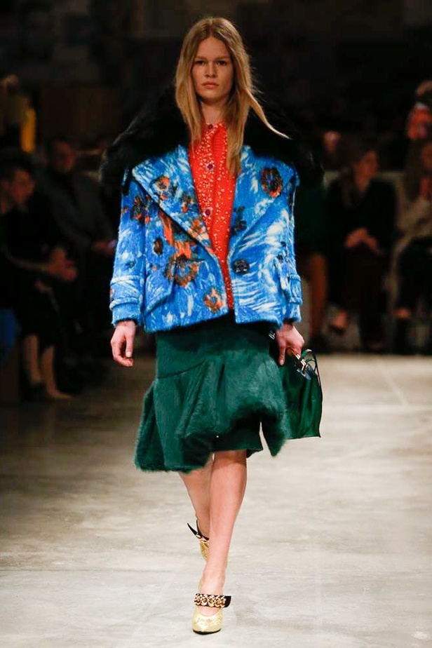 عرض أزياء Prada لخريف ٢٠١٧ !