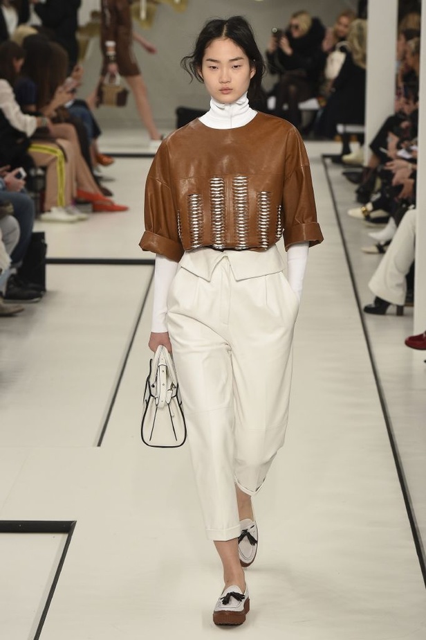  عرض أزياء “تودز” Tod’s لخريف وشتاء ٢٠١٧ !