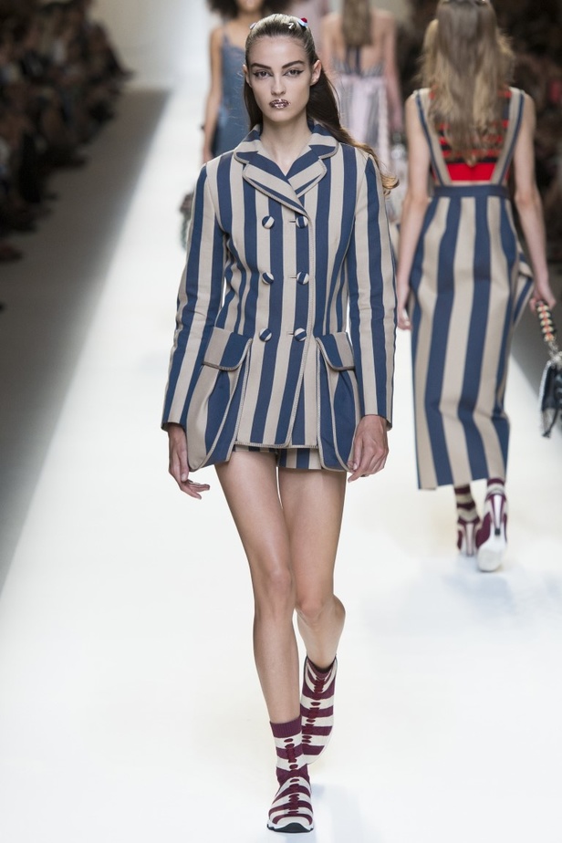 مجموعة فندي لموسم ربيع وصيف 2017