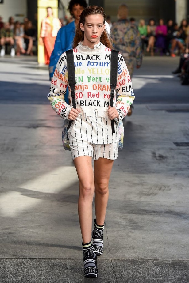 عرض أزياء MSGM لموسمي ربيع وصيف 2018 !