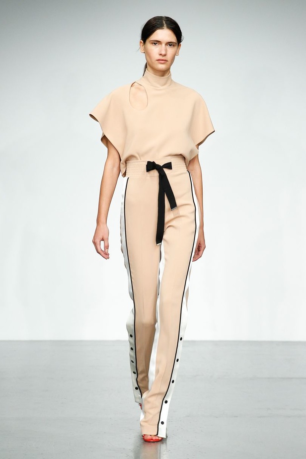 مجموعة "دايفي كوما" لموسم ربيع وصيف 2018