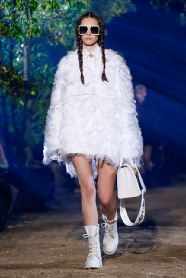 اسبوع الموضة في باريس 2019 ازياء MAISON DIOR الفاخرة لربيع وصيف 2020