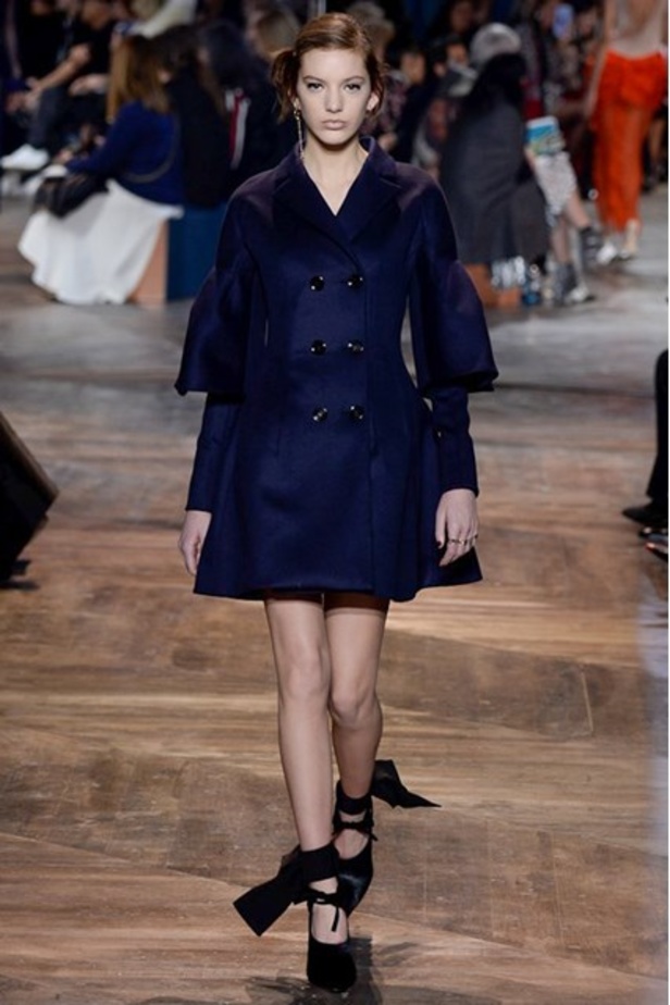 دار Dior تُقدم مجموعة الهوت كوتور من دون مدير ابداعي!