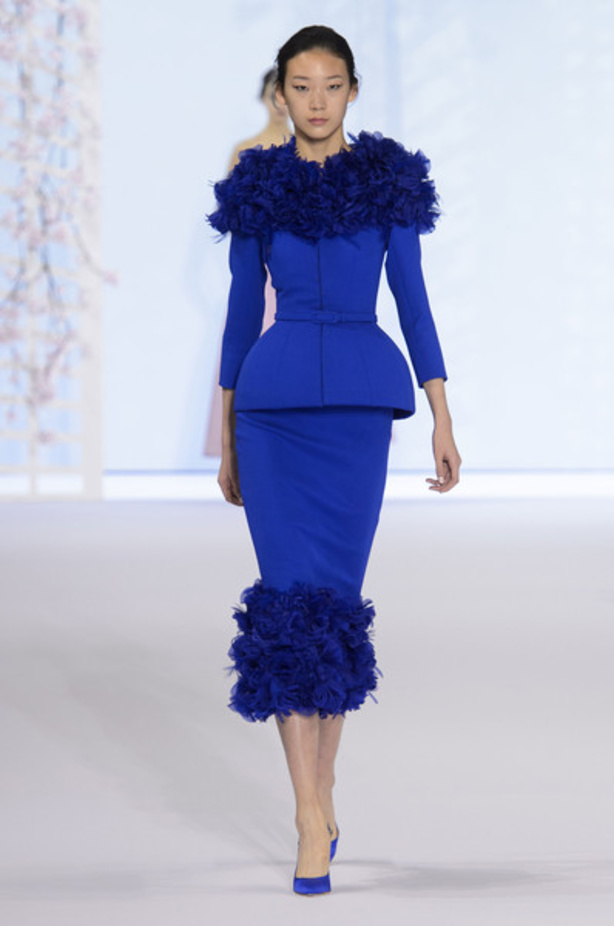 عرض "رالف أند روسو" للأزياء الفاخرة لربيع وصيف 2016