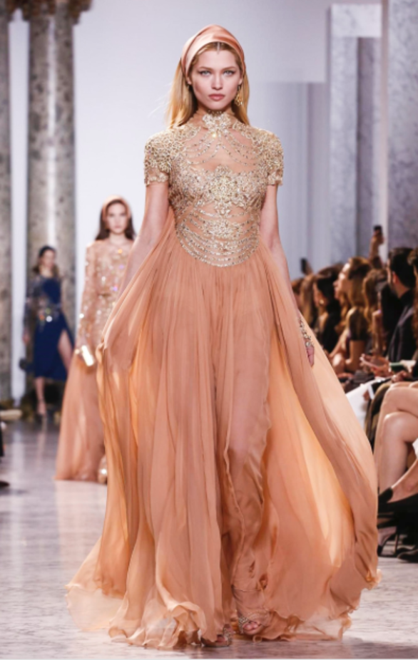  مجموعة ايلي صعب للأزياء الفاخرة لربيع وصيف 2017