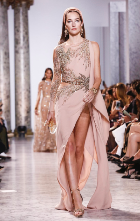  مجموعة ايلي صعب للأزياء الفاخرة لربيع وصيف 2017