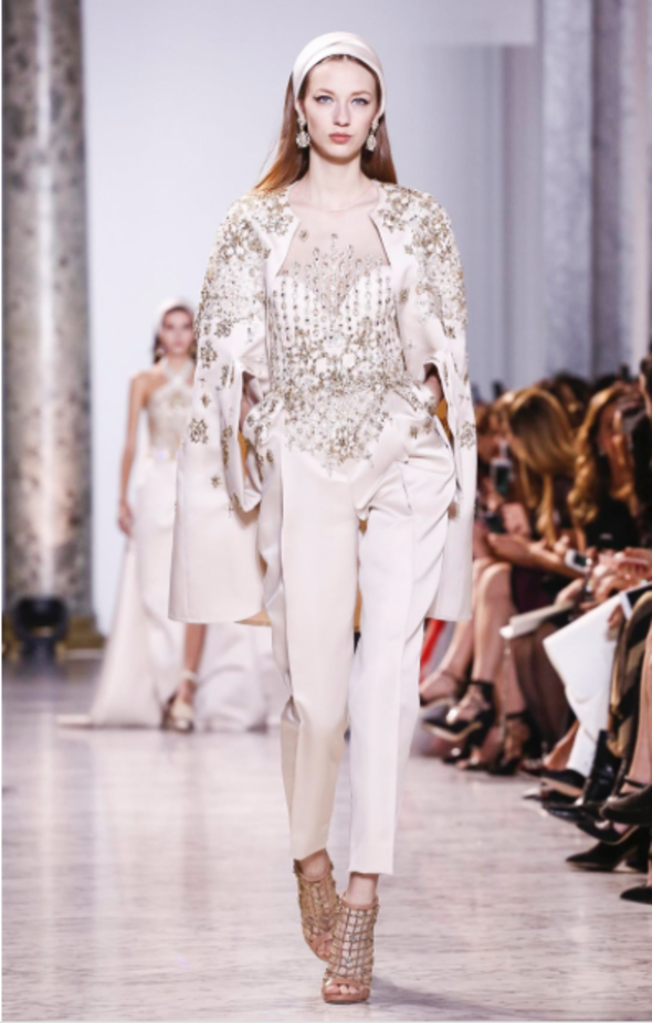  مجموعة ايلي صعب للأزياء الفاخرة لربيع وصيف 2017