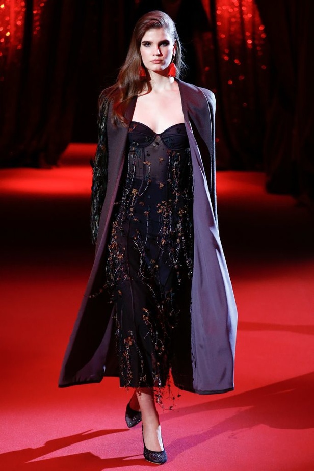 مجموعة يوليانا سيرجينكو لموسم ربيع وصيف 2017