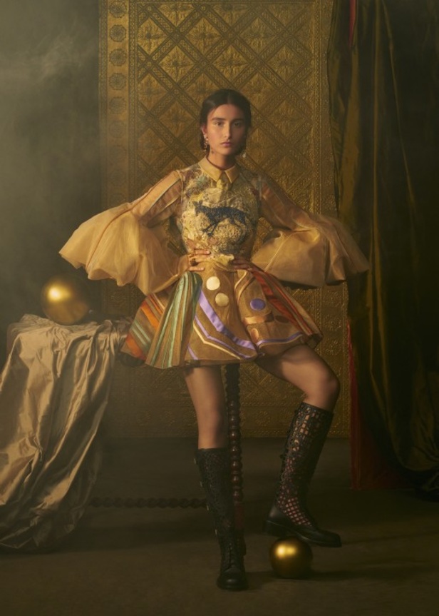 عرض أزياء ديور الهوت كوتور لربيع وصيف 2021 ضمن أسبوع الموضة في باريس