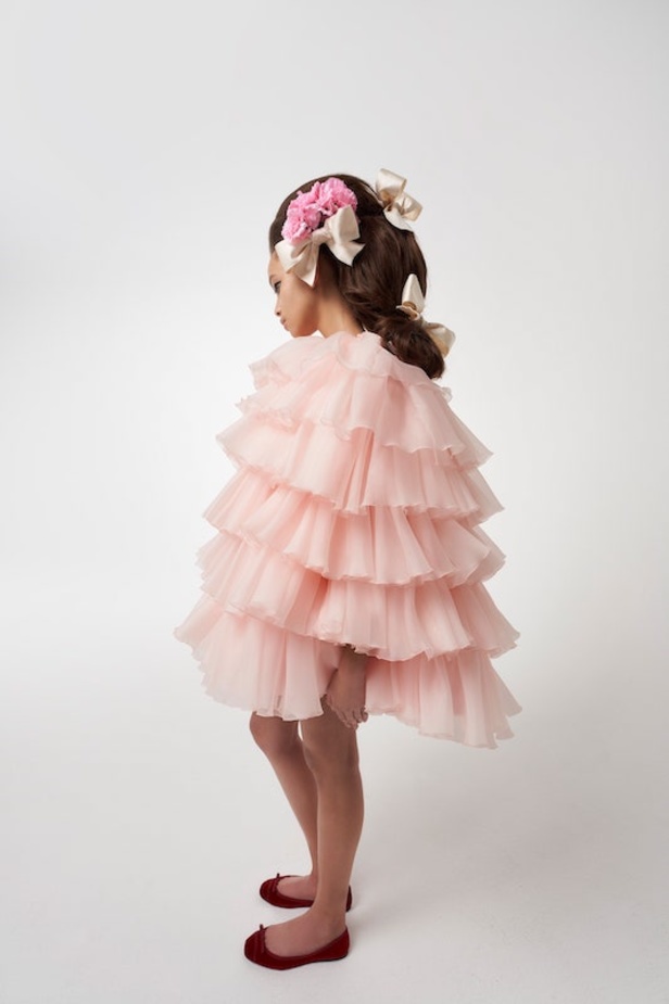 مجموعة جيامباتيستا فالي للهوت كوتور لربيع وصيف 2021 