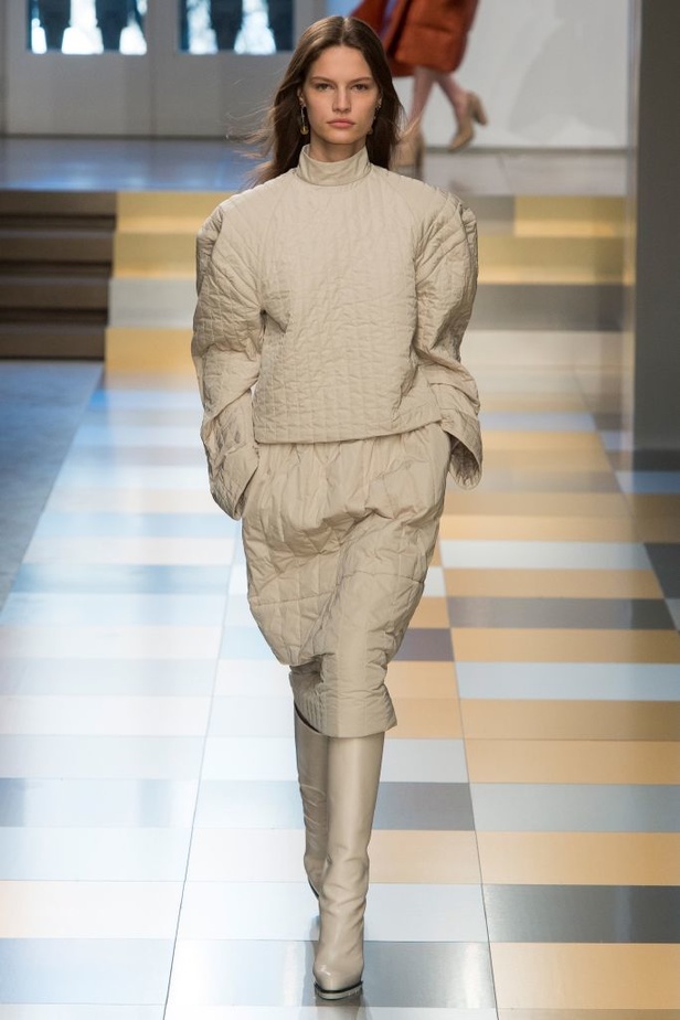 مجموعة جيل ساندر للألبسة الجاهزة لخريف و شتاء 2017