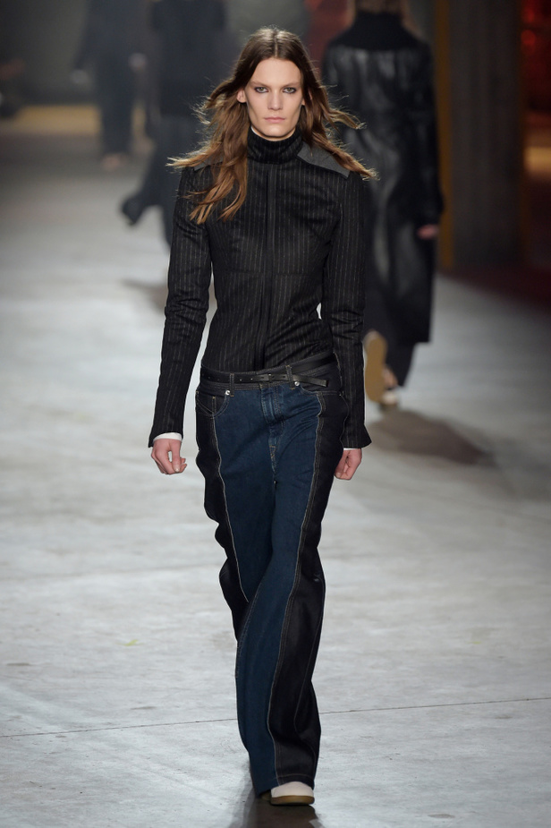 عرض أزياء ديزل بلاك غولد لموسم خريف وشتاء 2017‏