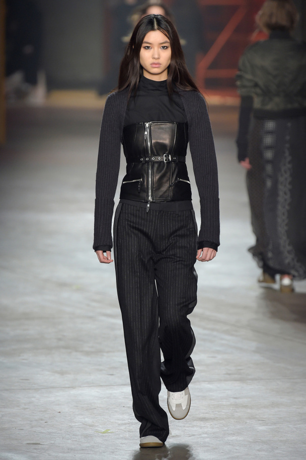 عرض أزياء ديزل بلاك غولد لموسم خريف وشتاء 2017‏