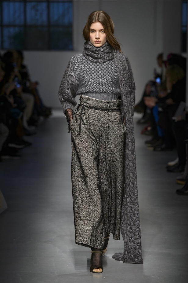 مجموعة Les Copains الأنيقة لخريف وشتاء 2017