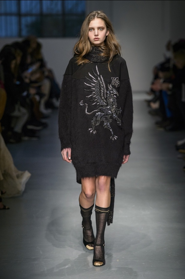 مجموعة Les Copains الأنيقة لخريف وشتاء 2017