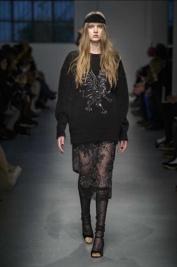 مجموعة Les Copains الأنيقة لخريف وشتاء 2017