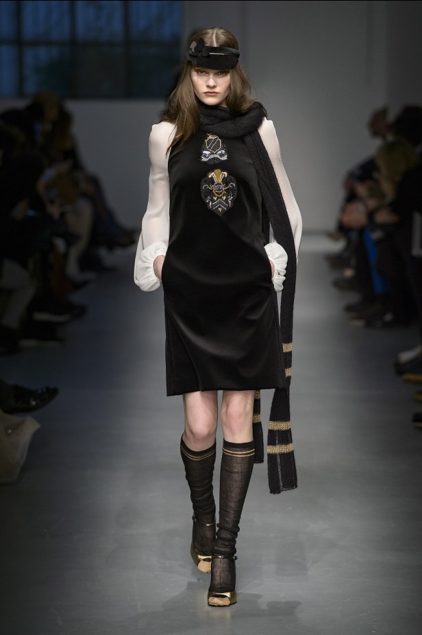 مجموعة Les Copains الأنيقة لخريف وشتاء 2017