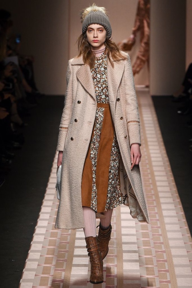 عرض أزياء Trussardi لخريف وشتاء ٢٠١٧!