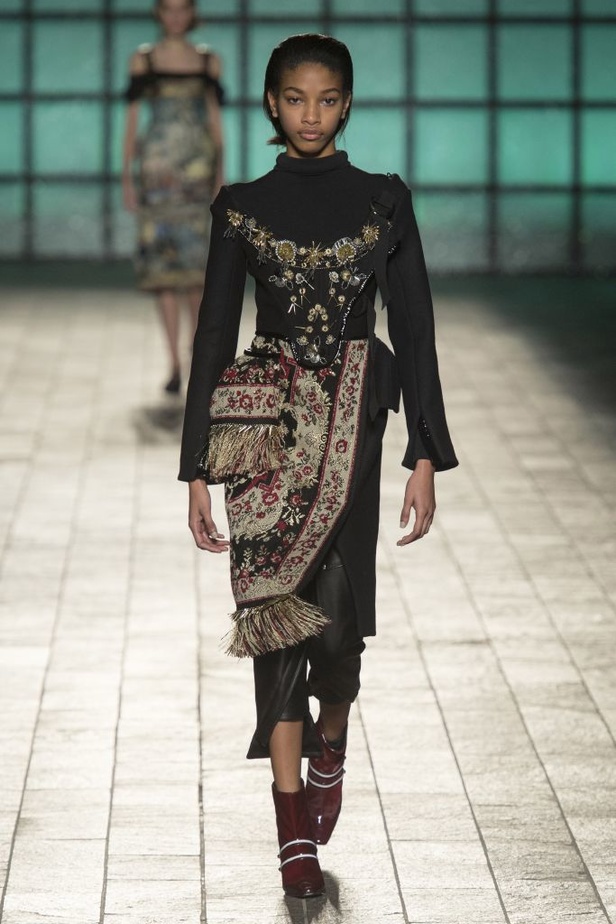 مجموعة Mary Katrantzou لخريف 2018
