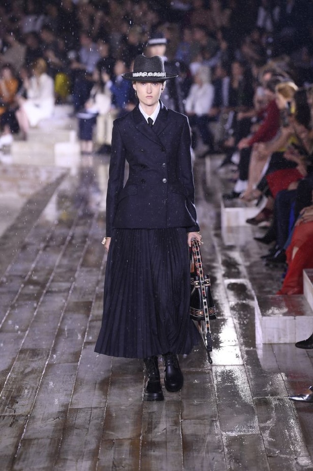 مجموعة ديور كروز 2019... مزيج بين الكلاسيكية والعصرية 