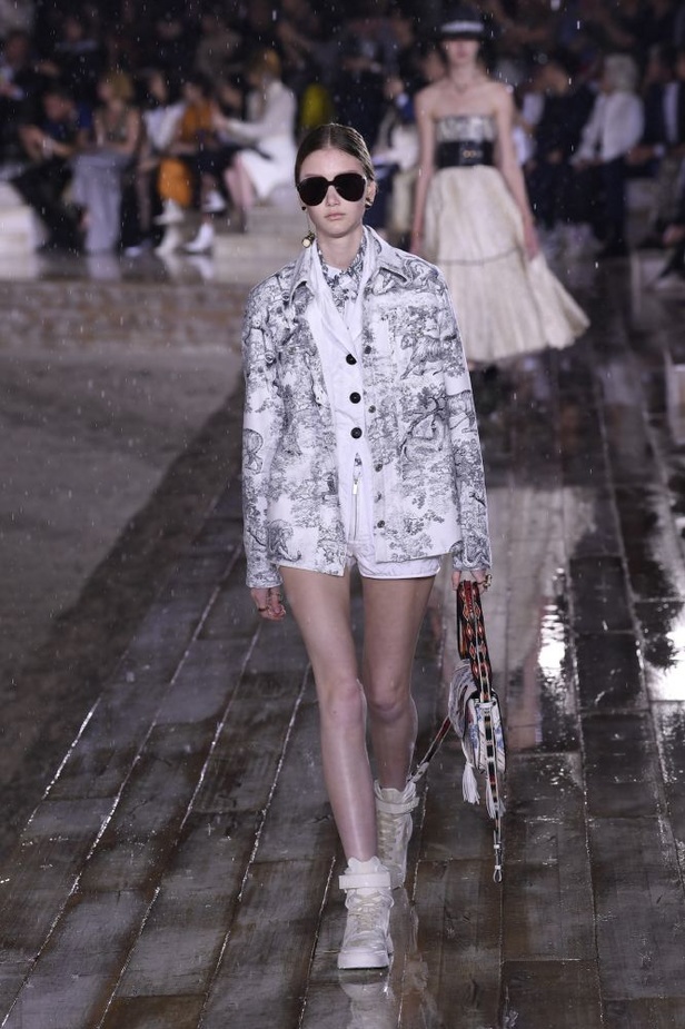 مجموعة ديور كروز 2019... مزيج بين الكلاسيكية والعصرية 