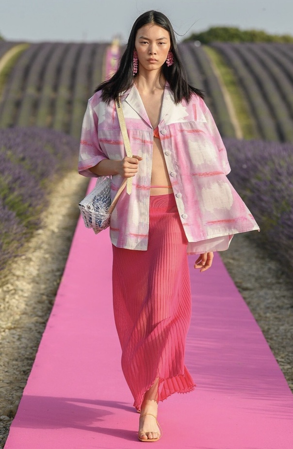 عرض حالم لدار جاكموس لربيع وصيف ٢٠٢٠