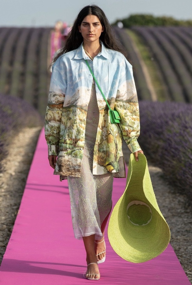 عرض حالم لدار جاكموس لربيع وصيف ٢٠٢٠