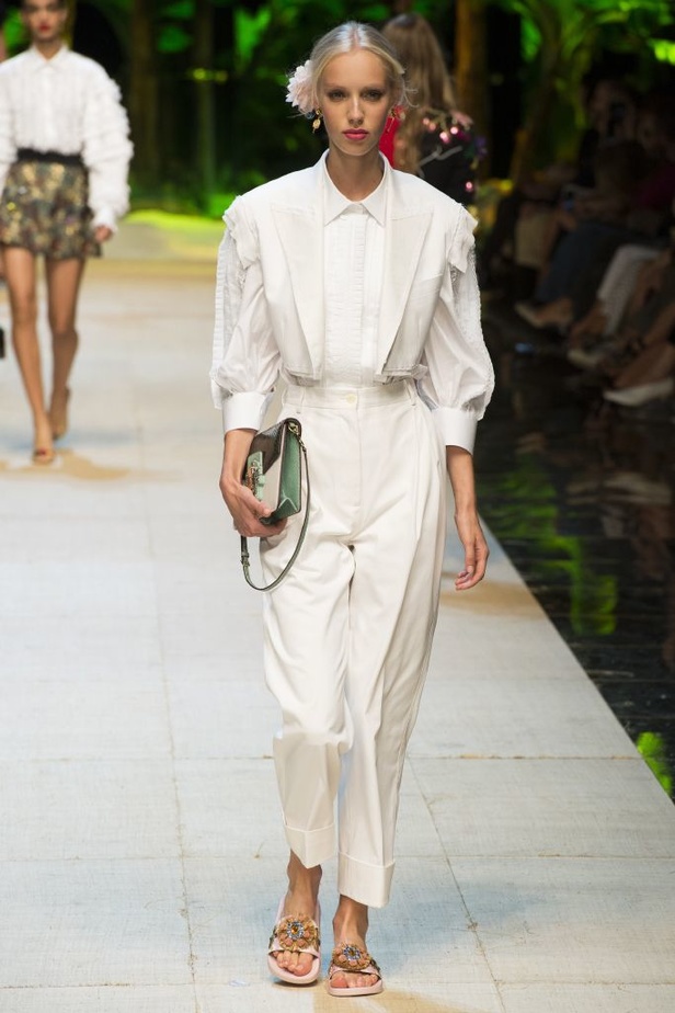 مجموعة Dolce & Gabbana  لربيع وصيف 2017