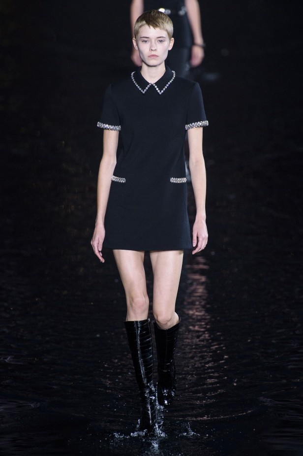 مجموعة Saint Laurent لربيع وصيف 2019