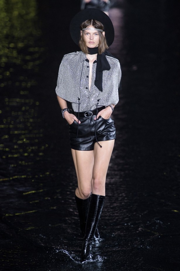 مجموعة Saint Laurent لربيع وصيف 2019